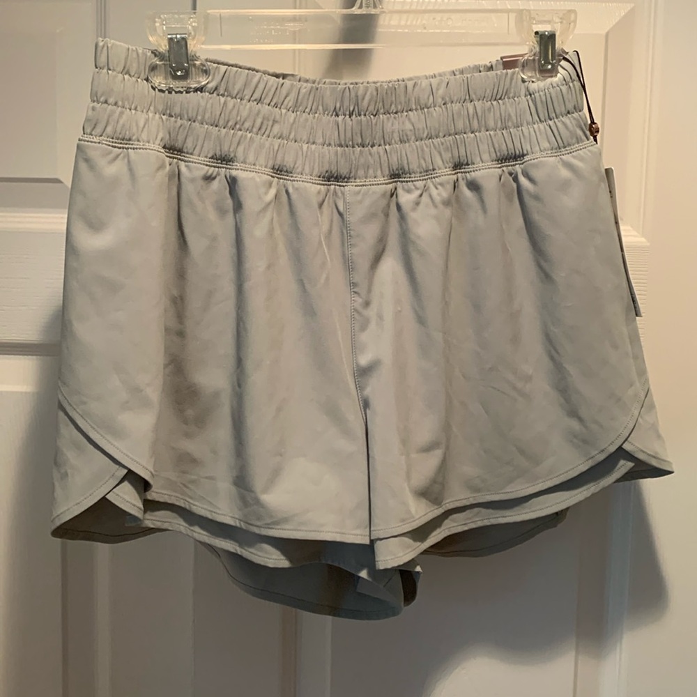 NWT Calia High-Rise Step Up shorts